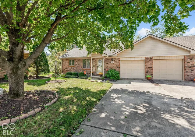 Photo 2 of Single family home for sale at 501 Somerset Dr, Lebanon, IN 46052 | MLS# 22130111 | Listing updated on 2026-10-08