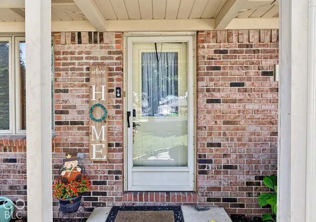 Photo 4 of Single family home for sale at 501 Somerset Dr, Lebanon, IN 46052 | MLS# 22130111 | Listing updated on 2026-10-08