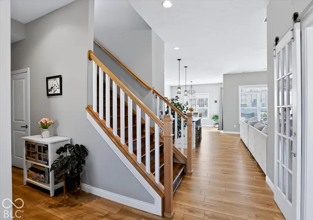 Photo 4 of Single family home for sale at 1065 Chesapeake Cvs Dr, Lafayette, IN 47909 | MLS# 22130112 | Listing updated on 2026-10-10