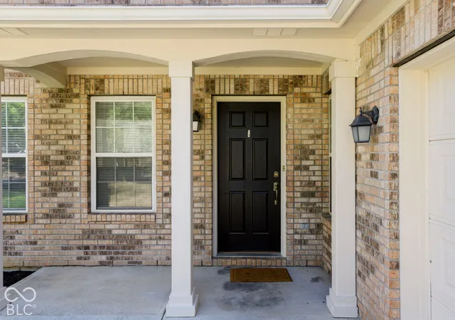 Photo 3 of Single family home for sale at 11217 Candice Dr, Fishers, IN 46038 | MLS# 22130113 | Listing updated on 2026-10-14