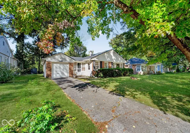 Photo 2 of Sale Pending at 5718 Primrose, Indianapolis, IN 46220 | MLS# 22130124 | Listing updated on 2026-10-22