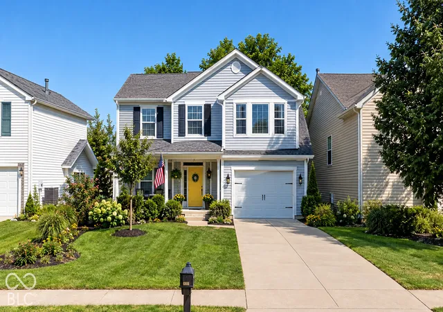 Photo 1 of Single family home for sale at 8402 S Paddleboat Ln, Pendleton, IN 46064 | MLS# 22130140 | Listing updated on 2026-10-10