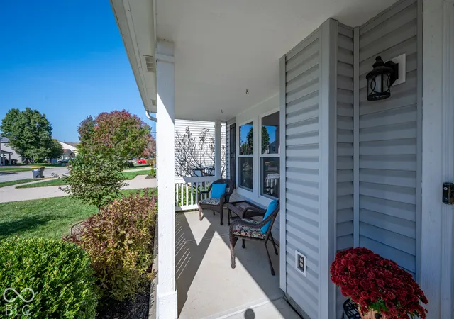 Photo 3 of Single family home for sale at 8402 S Paddleboat Ln, Pendleton, IN 46064 | MLS# 22130140 | Listing updated on 2026-10-10