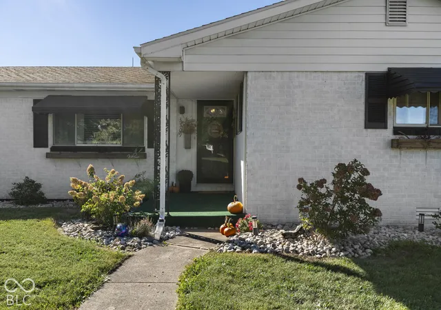 Photo 3 of Sale Pending at 3309 S 450 West, Russiaville, IN 46979 | MLS# 22130145 | Listing updated on 2026-10-08