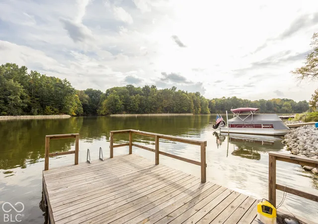 Photo 2 of Manufactured home for sale at 2005 Van Bibber Lake Ests, Greencastle, IN 46135 | MLS# 22130150 | Listing updated on 2026-10-07
