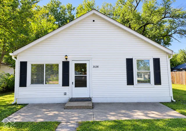Photo 1 of Single family home for sale at 3128 S State Ave, Indianapolis, IN 46237 | MLS# 22130155 | Listing updated on 2026-10-13