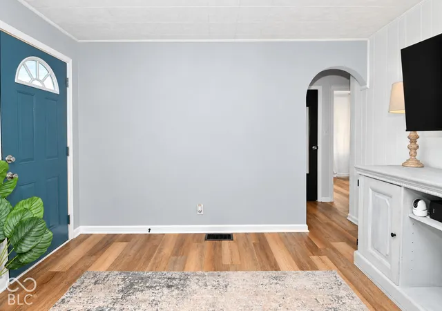 Photo 1 of Single family home for sale at 321 N 18th Avenue, Beech Grove, IN 46107 | MLS# 22130156 | Listing updated on 2026-10-07