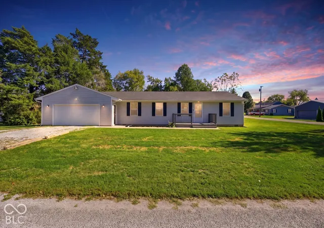 Photo 1 of Single family home for sale at 402 N Taylor St, Saint Paul, IN 47272 | MLS# 22130167 | Listing updated on 2026-10-08
