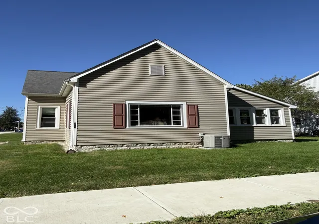 Photo 1 of Single family home for sale at 214 S East St, Tipton, IN 46072 | MLS# 22130175 | Listing updated on 2026-10-07
