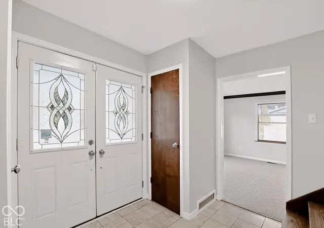 Photo 3 of Single family home for sale at 7357 Avalon Trl Rd, Indianapolis, IN 46250 | MLS# 22130184 | Listing updated on 2026-10-09