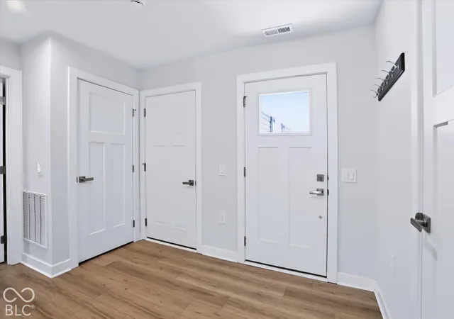 Photo 3 of Single family home for sale at 2702 Sand Holw Dr, Lebanon, IN 46052 | MLS# 22130192 | Listing updated on 2026-10-09