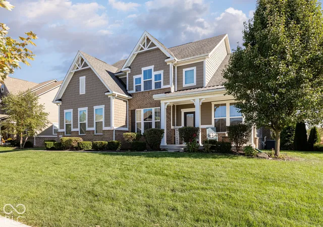 Photo 1 of Single family home for sale at 5157 Rangewood Dr, Noblesville, IN 46062 | MLS# 22130198 | Listing updated on 2026-10-09