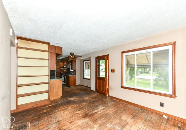Photo 4 of Single family home for sale at 1917 N Riley Ave, Indianapolis, IN 46218 | MLS# 22130203 | Listing updated on 2026-10-07