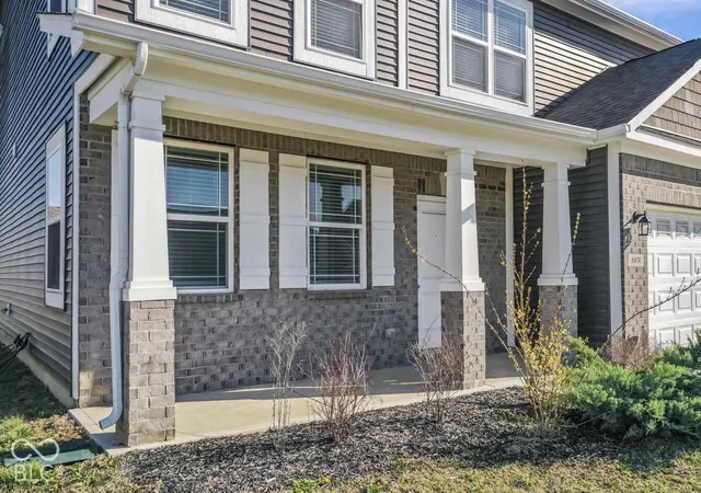Photo 3 of Single family home for sale at 6874 Nottingham Ln, Mc Cordsville, IN 46055 | MLS# 22130216 | Listing updated on 2026-10-12