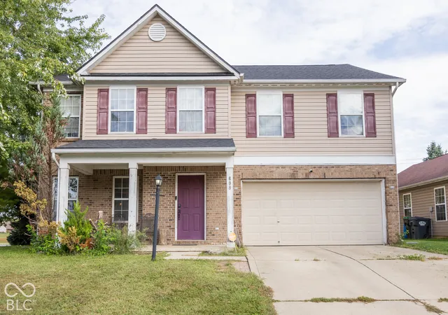 Photo 2 of Single family home for sale at 608 Rocky Meadow Dr, Greenwood, IN 46143 | MLS# 22130231 | Listing updated on 2026-10-08