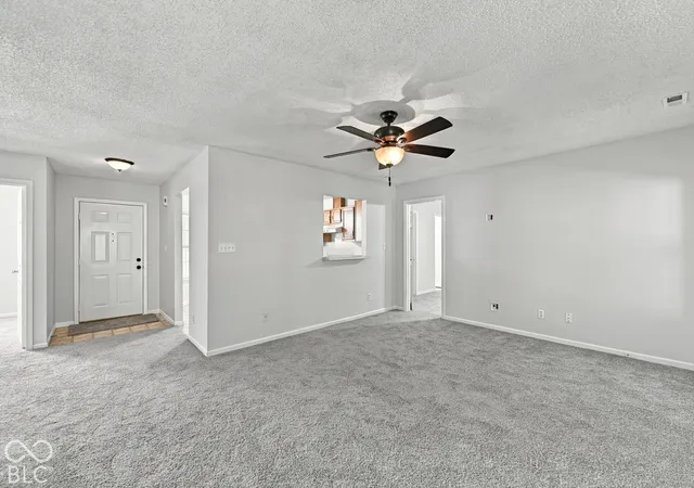 Photo 4 of Single family home for sale at 5916 Rolling Blf, Indianapolis, IN 46221 | MLS# 22130240 | Listing updated on 2026-10-09