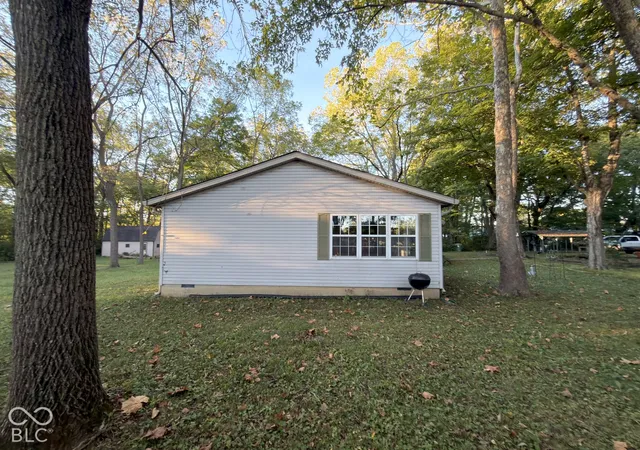 Photo 3 of Manufactured home for sale at 136 S Carthage Rd, Charlottesville, IN 46117 | MLS# 22130248 | Listing updated on 2026-10-07