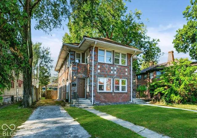 Photo 3 of Multi family home for sale at 4026 Central Ave, Indianapolis, IN 46205 | MLS# 22130250 | Listing updated on 2026-10-25