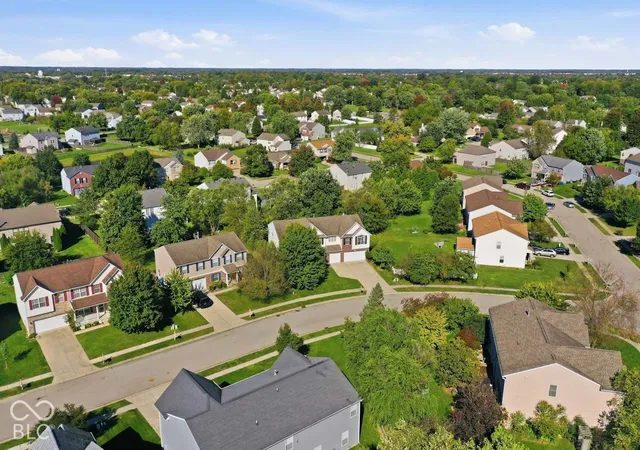 Photo 3 of Single family home for sale at 12942 Arvada Pl, Fishers, IN 46038 | MLS# 22130255 | Listing updated on 2026-10-09