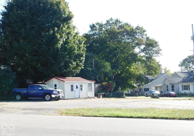 Photo 3 of Sale Pending at 545 N Michigan Ave, Greensburg, IN 47240 | MLS# 22130261 | Listing updated on 2026-10-09