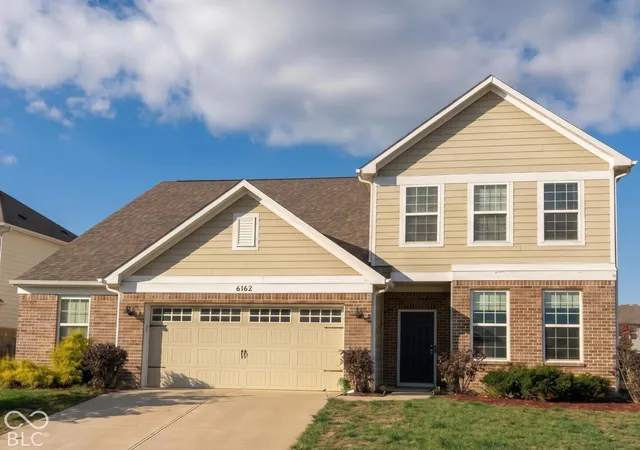 Photo 1 of Single family home for sale at 6162 Crabapple Dr, Whitestown, IN 46075 | MLS# 22130262 | Listing updated on 2026-10-15