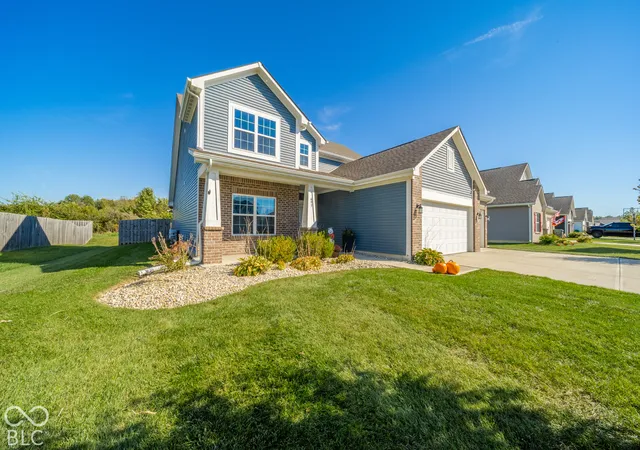 Photo 3 of Single family home for sale at 493 N Crystal Dr, Fortville, IN 46040 | MLS# 22130274 | Listing updated on 2026-10-09