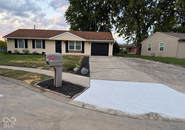 Photo 1 of Single family home for sale at 80 Bryant Ct, Franklin, IN 46131 | MLS# 22130277 | Listing updated on 2026-10-08