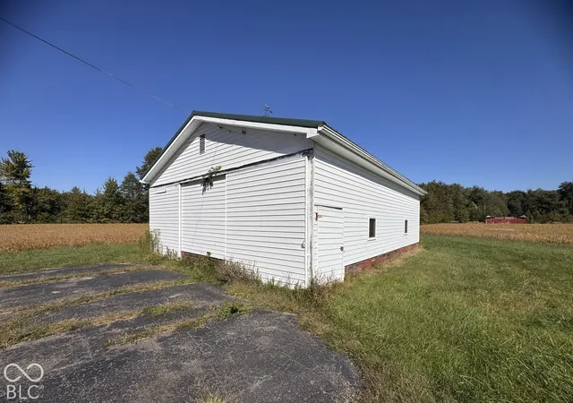Photo 3 of Land for sale at 8055 S 150 West, Columbus, IN 47201 | MLS# 22130279 | Listing updated on 2026-10-07