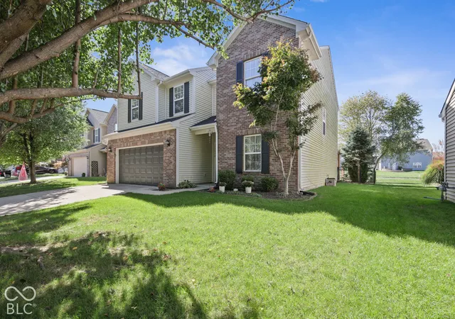 Photo 2 of Sale Pending at 13974 Boulder Cyn Dr, Fishers, IN 46038 | MLS# 22130318 | Listing updated on 2026-10-23
