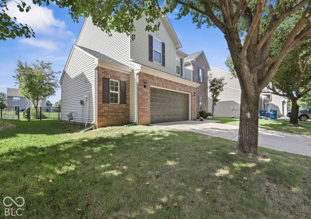 Photo 3 of Sale Pending at 13974 Boulder Cyn Dr, Fishers, IN 46038 | MLS# 22130318 | Listing updated on 2026-10-23