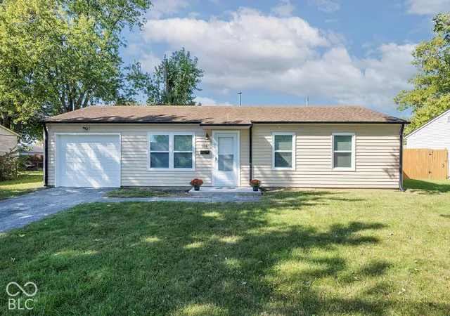 Single family home for sale at 916 School St, Greenfield, IN 46140 | MLS# 22130329