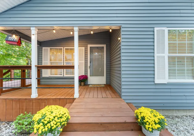 Photo 3 of Single family home for sale at 9444 N Gray Ave, Unionville, IN 47468 | MLS# 22130332 | Listing updated on 2026-10-08
