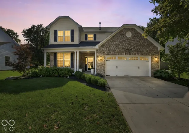 Photo 2 of Single family home for sale at 7591 Purple Cress Dr, Avon, IN 46123 | MLS# 22130334 | Listing updated on 2026-10-08