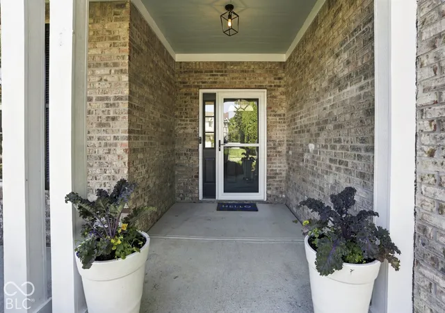 Photo 4 of Single family home for sale at 7591 Purple Cress Dr, Avon, IN 46123 | MLS# 22130334 | Listing updated on 2026-10-08
