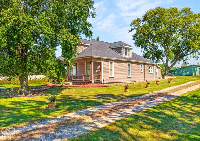 Photo 2 of Single family home for sale at 7341 S County Rd 1100 E, Scipio, IN 47273 | MLS# 22130335 | Listing updated on 2026-10-08