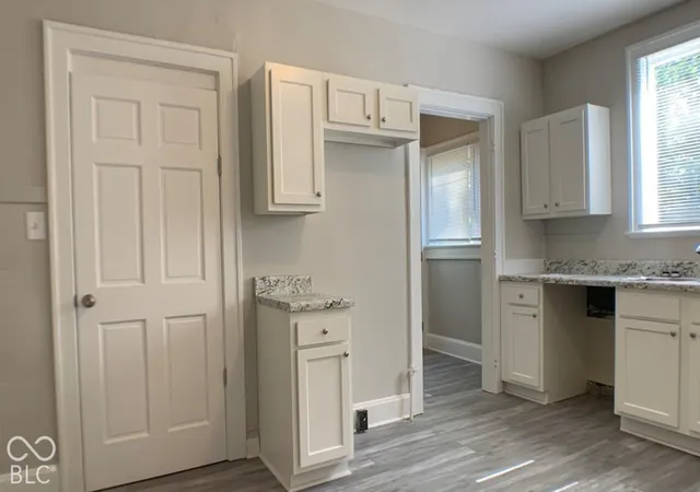 Photo 3 of House for sale at 3039 N Delaware St, Indianapolis, IN 46205 | MLS# 22130341 | Listing updated on 2026-10-07