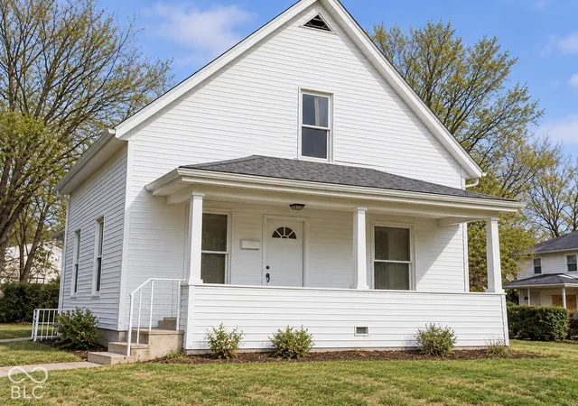 Photo 2 of Single family home for sale at 235 E Fox St, South Bend, IN 46613 | MLS# 22130347 | Listing updated on 2026-10-07