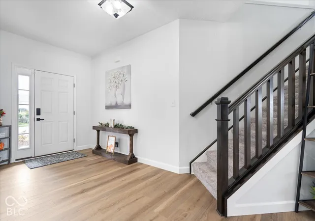 Photo 3 of Single family home for sale at 6344 Sugar Maple Dr, Zionsville, IN 46077 | MLS# 22130348 | Listing updated on 2026-10-10