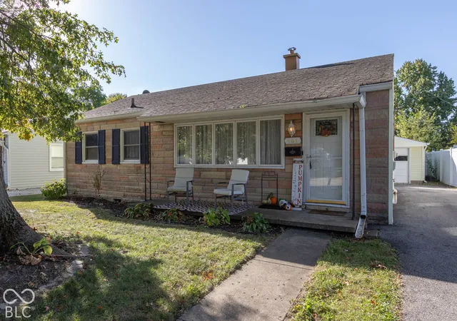 Single family home for sale at 504 E Douglas Dr, Brownsburg, IN 46112 | MLS# 22130349