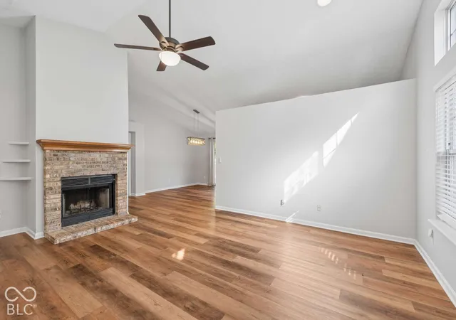 Photo 3 of Single family home for sale at 11076 Oakridge Dr, Fishers, IN 46038 | MLS# 22130350 | Listing updated on 2026-10-08