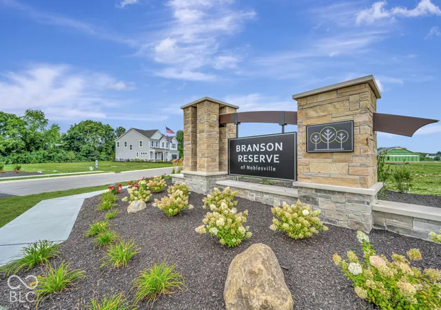Photo 3 of Single family home for sale at 10051 Branson Landing Dr, Noblesville, IN 46060 | MLS# 22130375 | Listing updated on 2026-10-08