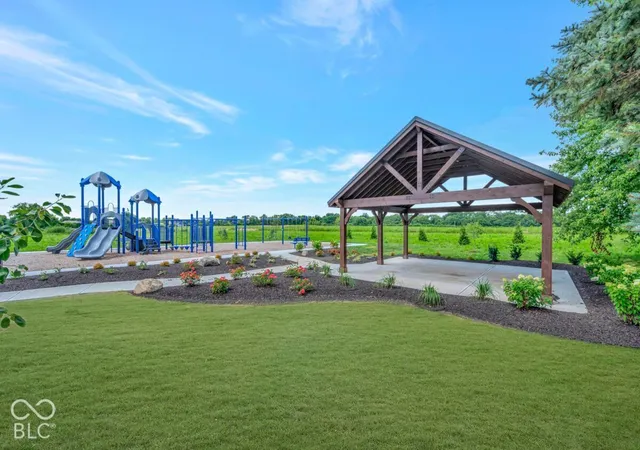 Photo 4 of Single family home for sale at 10051 Branson Landing Dr, Noblesville, IN 46060 | MLS# 22130375 | Listing updated on 2026-10-08