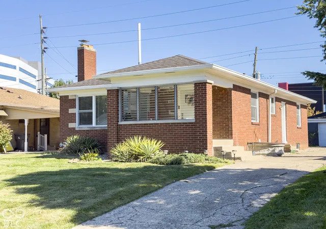 Photo 3 of Single family home for sale at 1443 N Downey Ave, Indianapolis, IN 46219 | MLS# 22130388 | Listing updated on 2026-10-27