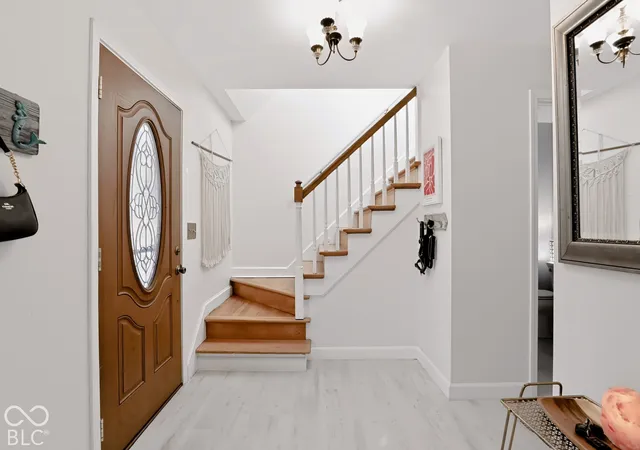 Photo 4 of Single family home for sale at 703 Pershing Dr, Anderson, IN 46011 | MLS# 22130390 | Listing updated on 2026-10-08