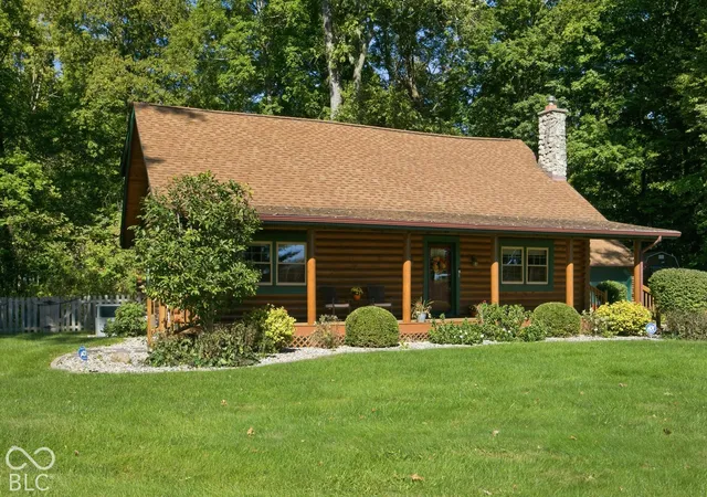 Photo 2 of Single family home for sale at 1462 W 1000 South, Pendleton, IN 46064 | MLS# 22130392 | Listing updated on 2026-10-08
