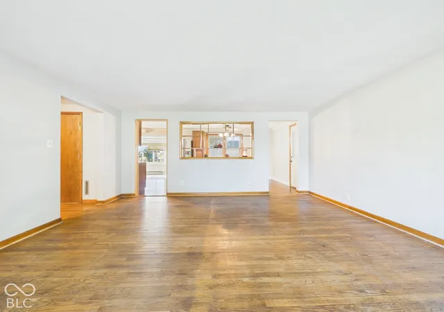 Photo 4 of Single family home for sale at 929 Imy, Anderson, IN 46013 | MLS# 22130403 | Listing updated on 2026-10-09