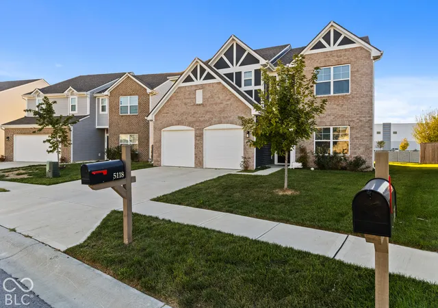 Photo 2 of Single family home for sale at 5118 Bramwell Ln, Whitestown, IN 46075 | MLS# 22130409 | Listing updated on 2026-10-08