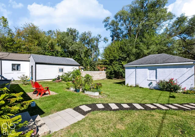 Photo 19 of Single family home for sale at 2101 Sharon Ave, Indianapolis, IN 46222 | MLS# 22130413 | Listing updated on 2026-10-08