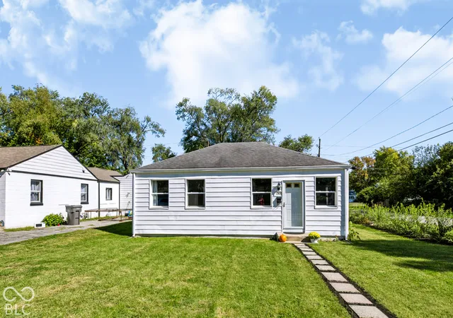 Photo 2 of Single family home for sale at 2101 Sharon Ave, Indianapolis, IN 46222 | MLS# 22130413 | Listing updated on 2026-10-08