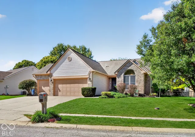 Photo 4 of Single family home for sale at 12718 Slippery Rock Rd, Indianapolis, IN 46236 | MLS# 22130414 | Listing updated on 2026-10-10